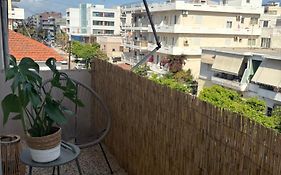 Linear Flat - City Center - Private Parking